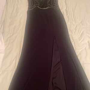 Jovani Black Maxi Dress with Silver Accents (fits like a SZ 10) new with tags
